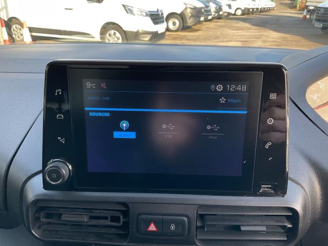 2019 Peugeot Partner 1000 1.5 Bluehdi 100 Professional Van (NY19WSO) Image 20