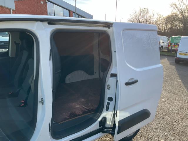2019 Peugeot Partner 1000 1.5 Bluehdi 100 Professional Van (NY19WSO) Image 8