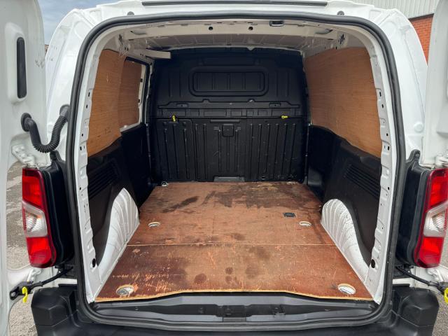 2019 Peugeot Partner 950 1.5 Bluehdi 100 Professional Van (NY19WSX) Image 34