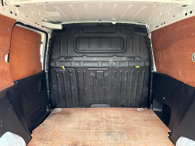 2019 Peugeot Partner 1000 1.5 Bluehdi 100 Professional Van (NY19WUJ) Image 40