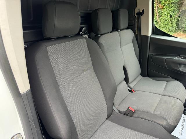 2019 Peugeot Partner 1000 1.5 Bluehdi 100 Professional Van (NY19WUJ) Image 14