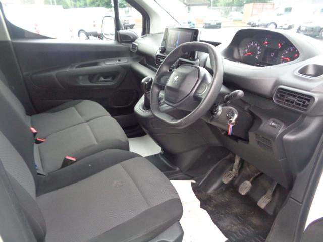 2019 Peugeot Partner 1000 1.5 Bluehdi 100 Professional Van (NY19XES) Image 10