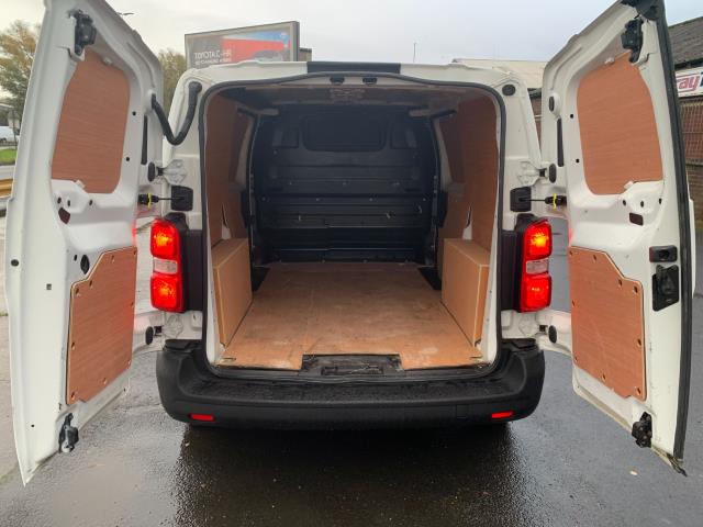 2019 Peugeot Expert 1000 1.6 Bluehdi 95 Professional Van (NY19YUB) Image 10