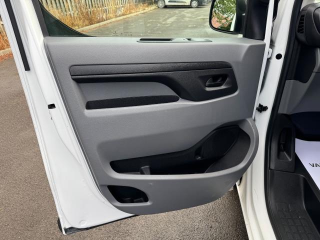2021 Peugeot Expert 1200 1.5 Bluehdi 100  L2 Professional Van (NY21DHK) Image 38