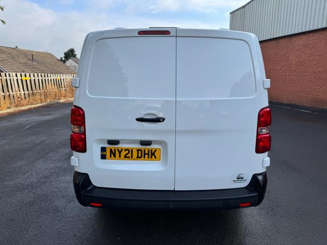 2021 Peugeot Expert 1200 1.5 Bluehdi 100  L2 Professional Van (NY21DHK) Image 8