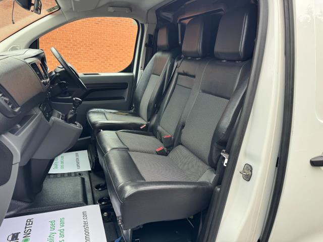 2021 Peugeot Expert 1200 1.5 Bluehdi 100  L2 Professional Van (NY21DHK) Image 35