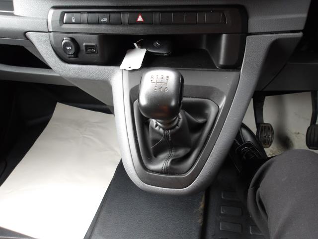2021 Peugeot Expert 1000 1.5 Bluehdi 100 Professional Van (NY21DUV) Image 30