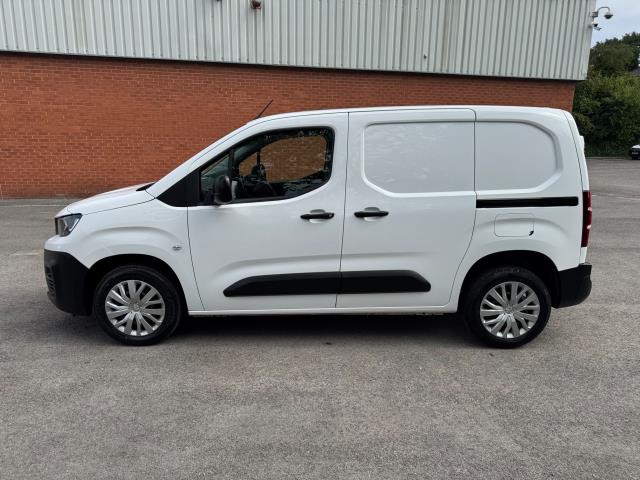 2021 Peugeot Partner 1000 1.5 Bluehdi 100 Professional Van (NY21DZH) Image 6