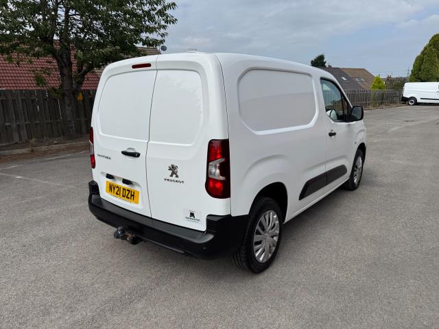 2021 Peugeot Partner 1000 1.5 Bluehdi 100 Professional Van (NY21DZH) Image 9