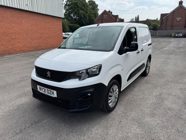 2021 Peugeot Partner 1000 1.5 Bluehdi 100 Professional Van (NY21DZH) Image 4