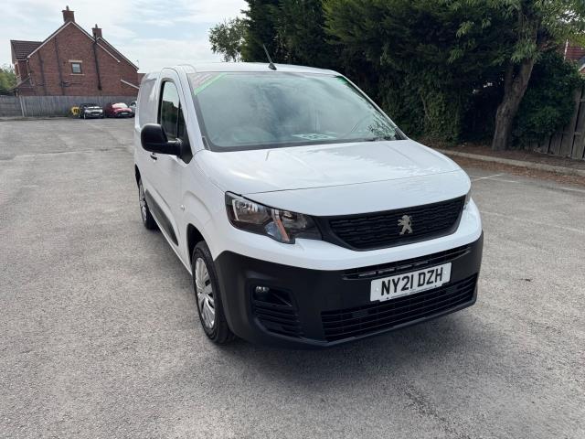 2021 Peugeot Partner 1000 1.5 Bluehdi 100 Professional Van (NY21DZH) Image 2