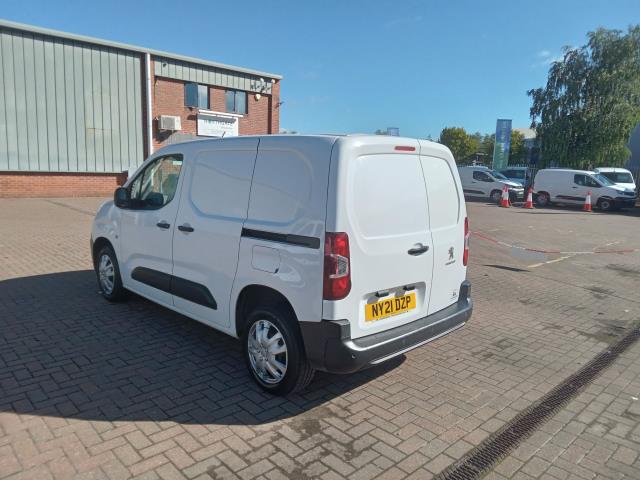 2021 Peugeot Partner 1000 1.5 Bluehdi 100 Professional Van (NY21DZP) Image 7