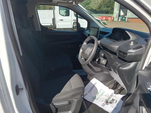 2021 Peugeot Partner 1000 1.5 Bluehdi 100 Professional Van (NY21DZP) Image 12
