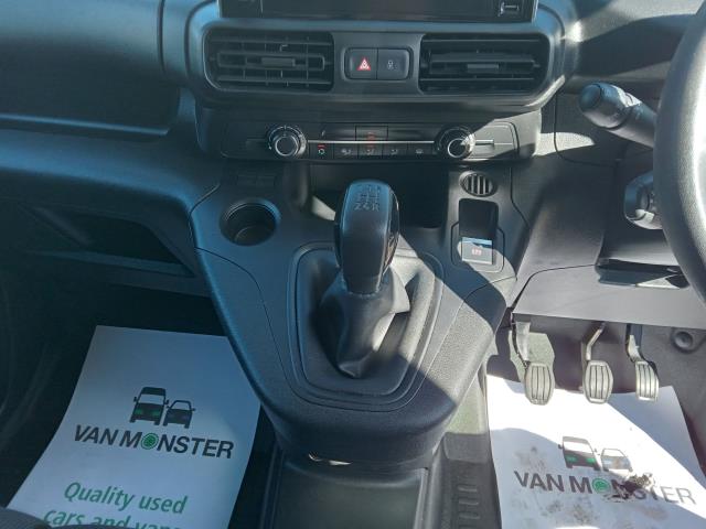2021 Peugeot Partner 1000 1.5 Bluehdi 100 Professional Van (NY21DZP) Image 26