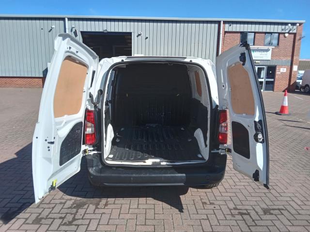 2021 Peugeot Partner 1000 1.5 Bluehdi 100 Professional Van (NY21DZP) Image 22
