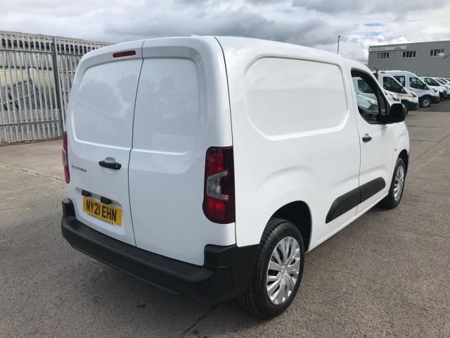2021 Peugeot Partner L1 1000 1.5BLUE HDI 100PS PROFESSIONAL EURO 6 (NY21EHN) Image 4