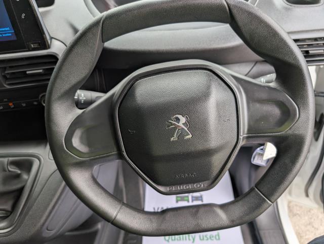2021 Peugeot Partner 1000 1.5 Bluehdi 100 Professional Van Euro 6 (NY21EUF) Image 35