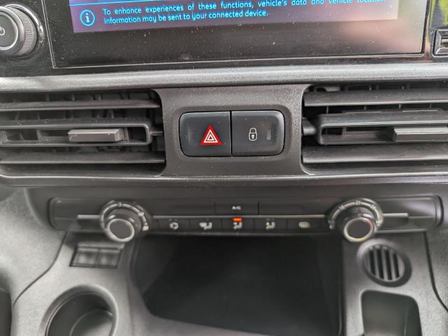 2021 Peugeot Partner 1000 1.5 Bluehdi 100 Professional Van Euro 6 (NY21EUF) Image 33