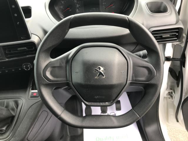 2021 Peugeot Partner 1000 1.5 Bluehdi 100 Professional Van (NY21EUJ) Image 21