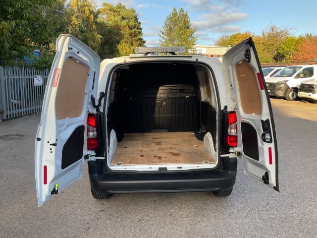 2021 Peugeot Partner 1000 1.5 Bluehdi 100 Professional Van (NY21EUK) Image 12
