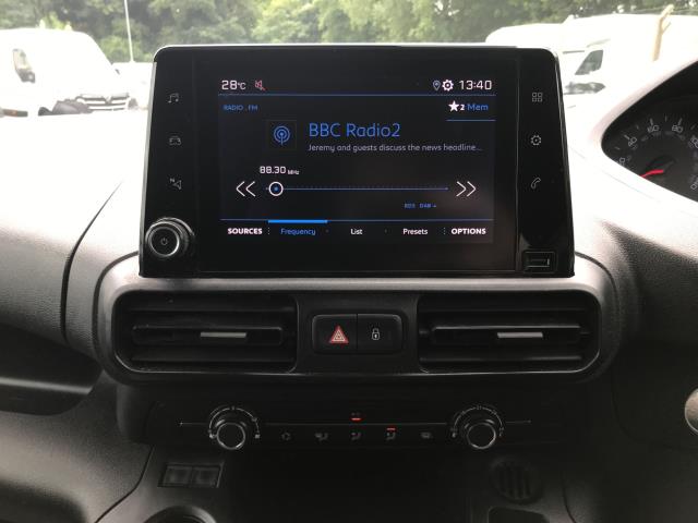2021 Peugeot Partner 1000 1.5 Bluehdi 100 Professional Van (NY21EUO) Image 19