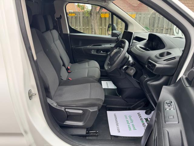 2021 Peugeot Partner 1000 1.5 Bluehdi 100 Professional Van EURO 6 (NY21EUR) Image 15