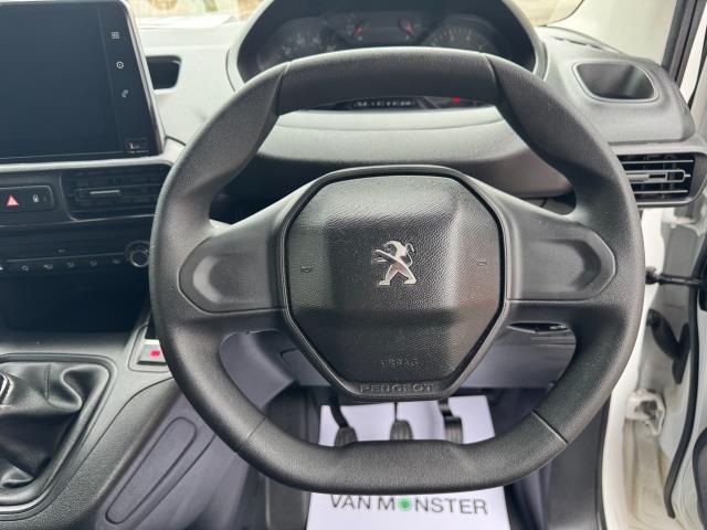 2021 Peugeot Partner 1000 1.5 Bluehdi 100 Professional Van EURO 6 (NY21EUR) Image 22
