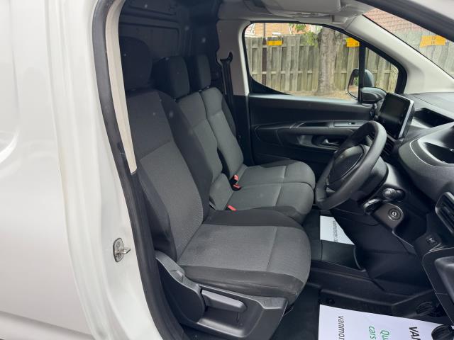 2021 Peugeot Partner 1000 1.5 Bluehdi 100 Professional Van EURO 6 (NY21EUR) Image 16