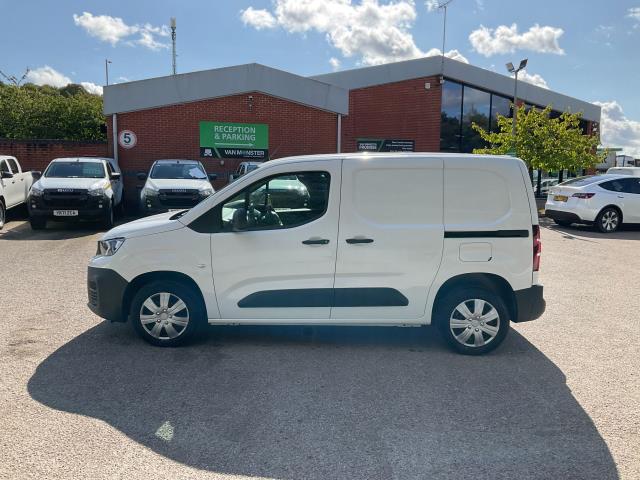 2021 Peugeot Partner 1000 1.5 Bluehdi 100 Professional Van (NY21EXF) Image 6