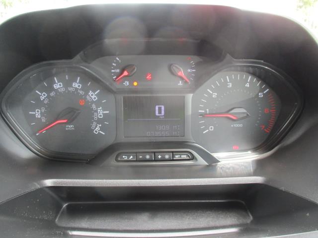 2021 Peugeot Partner 1000 1.5 Bluehdi 100 Professional Van (NY21EXV) Image 13