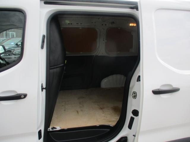 2021 Peugeot Partner 1000 1.5 Bluehdi 100 Professional Van (NY21EXV) Image 26