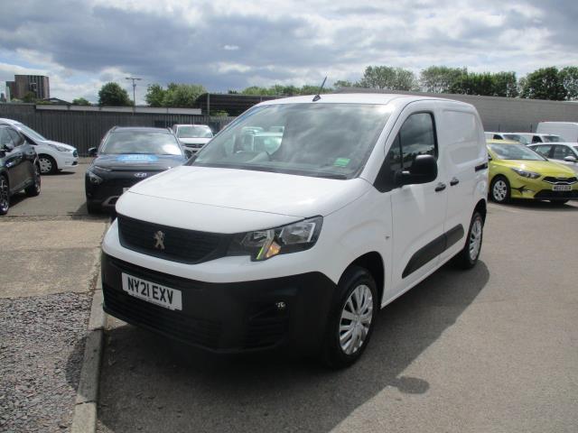2021 Peugeot Partner 1000 1.5 Bluehdi 100 Professional Van (NY21EXV) Image 9
