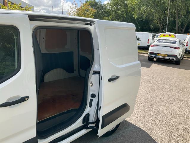 2021 Peugeot Partner 1000 1.5 Bluehdi 100 Professional Van (NY21EXX) Image 8