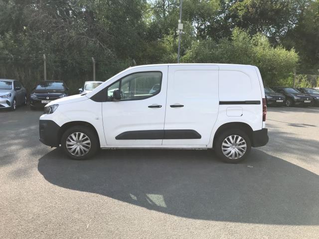2021 Peugeot Partner 1000 1.5 Bluehdi 100 Professional Van (NY21EYB) Image 5