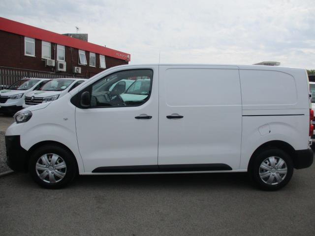 2021 Peugeot Expert 1400 2.0 Bluehdi 120 Professional Van (NY21FBE) Image 8