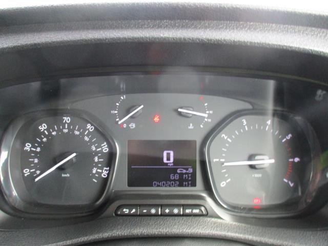 2021 Peugeot Expert 1400 2.0 Bluehdi 120 Professional Van (NY21FBE) Image 13