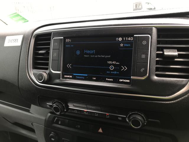 2021 Peugeot Expert 1400 2.0BLUE HDI 120PS PROFESSIONAL EURO 6 (NY21FBJ) Image 14