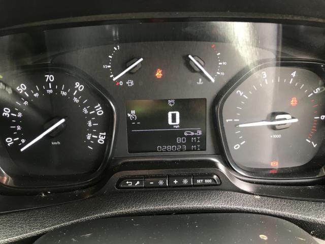 2021 Peugeot Expert 1400 2.0BLUE HDI 120PS PROFESSIONAL EURO 6 (NY21FBJ) Image 18