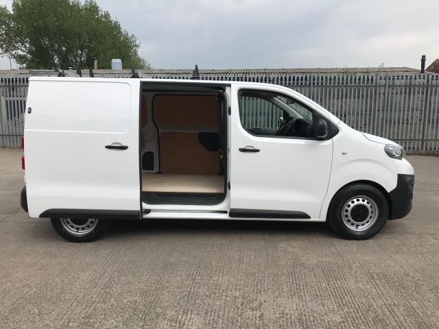 2021 Peugeot Expert 1400 2.0BLUE HDI 120PS PROFESSIONAL EURO 6 (NY21FBJ) Image 8