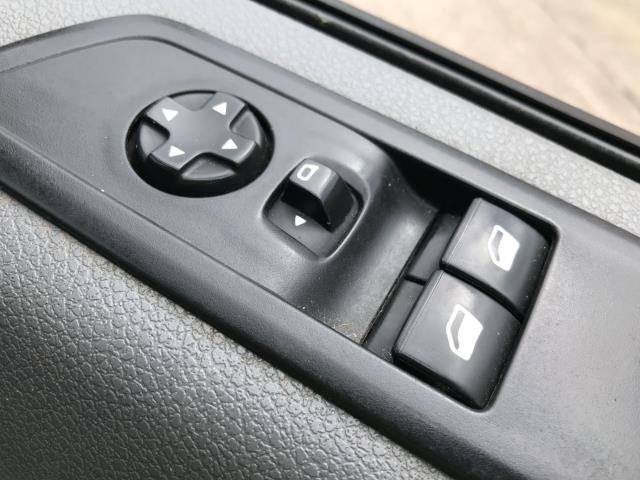 2021 Peugeot Expert 1400 2.0BLUE HDI 120PS PROFESSIONAL EURO 6 (NY21FBJ) Image 37