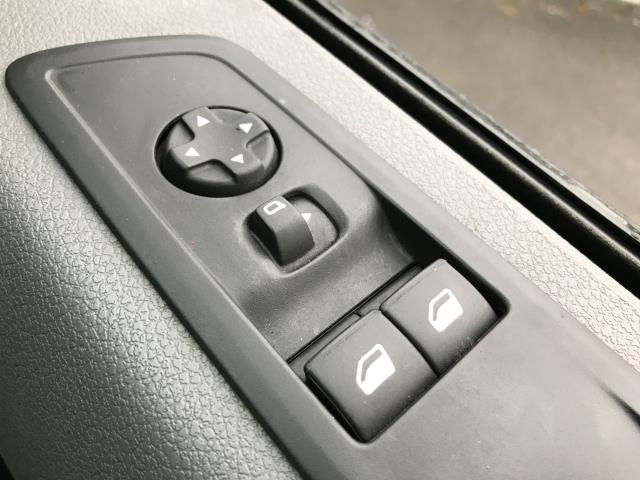2021 Peugeot Expert 1000 1.5BLUE HDI 100PS PROFESSIONAL EURO 6 (NY21FCC) Image 38