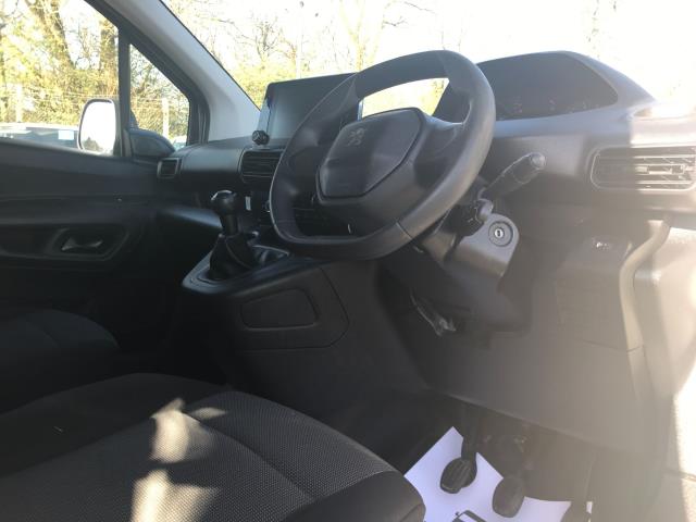 2021 Peugeot Partner 850 1.5 Bluehdi 100 Professional Crew Van (NY21GCU) Image 20