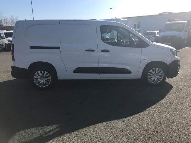 2021 Peugeot Partner 850 1.5 Bluehdi 100 Professional Crew Van (NY21GCU) Image 12