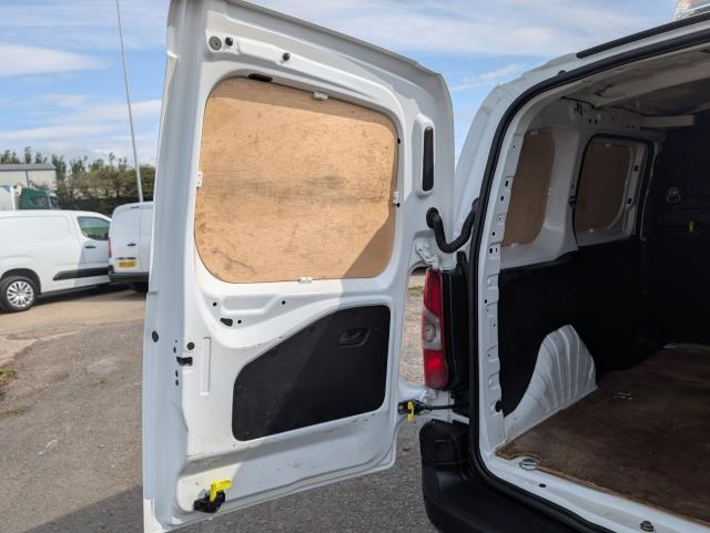 2021 Peugeot Partner 1000 1.5 Bluehdi 100 Grip Van (NY21GDE) Image 21