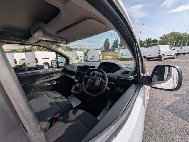 2021 Peugeot Partner 1000 1.5 Bluehdi 100 Grip Van (NY21GDE) Image 11