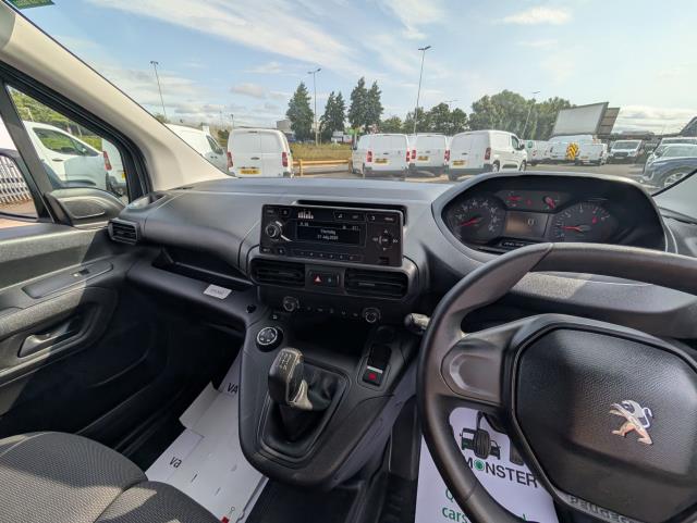 2021 Peugeot Partner 1000 1.5 Bluehdi 100 Grip Van (NY21GDE) Image 13