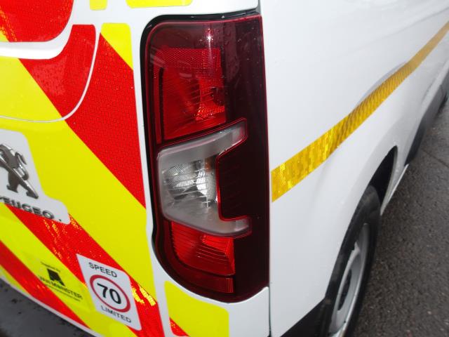 2021 Peugeot Partner 1000 1.5 Bluehdi 100 Grip Van (NY21GDO) Image 10