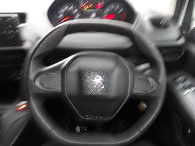 2021 Peugeot Partner 1000 1.5 Bluehdi 100 Grip Van (NY21GDO) Image 24