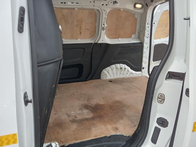2021 Peugeot Partner 1000 1.5 Bluehdi 100 Grip Van (NY21GDZ) Image 17