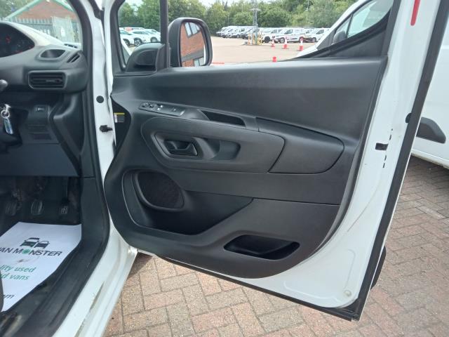 2021 Peugeot Partner 1000 1.5 Bluehdi 100 Grip Van (NY21GDZ) Image 27